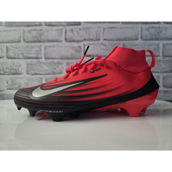 Athletic_Shoes